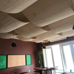 Mành tre trúc treo làm mát trang trí trần nhà hàng quán ăn, resort