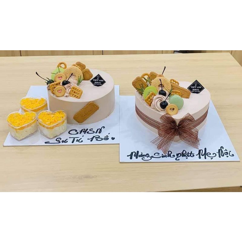 Bánh trái tim vị cafe trang trí bánh sinh nhật, bánh tròn nhân trái tim