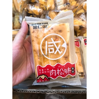Bánh bông lan sốt ruốc X.O 1 chiếc
