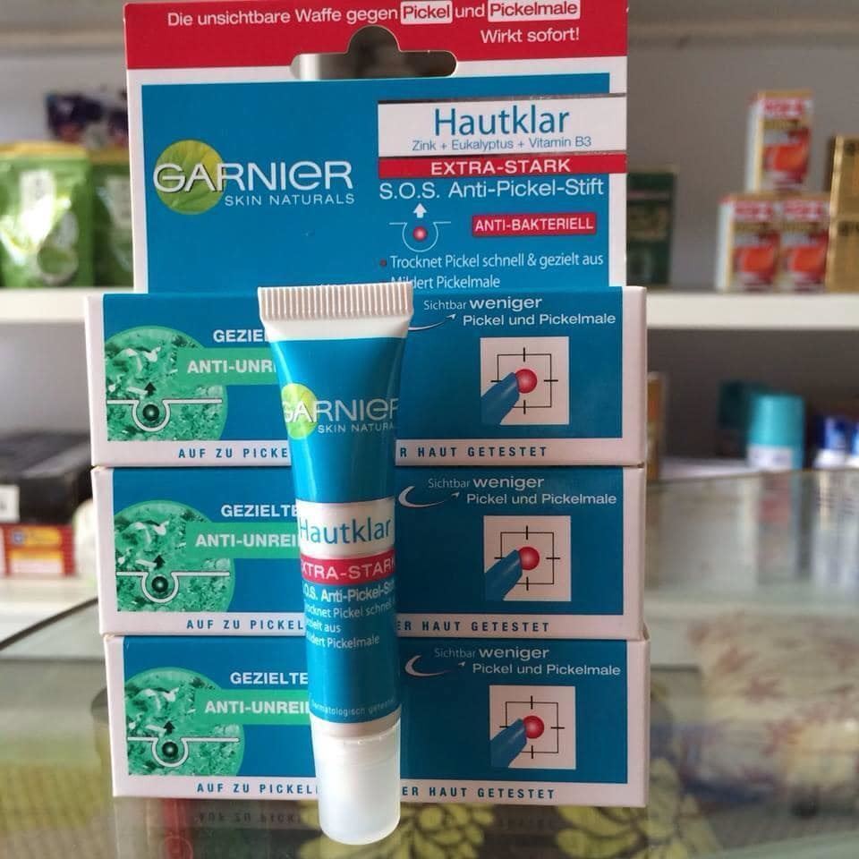 Bút chấm mụn Garnier thần thánh-Dạng gel nước