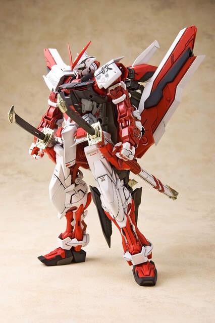 Mô hình MG Gundam Astray Red Frame Kai (MG) gunpla