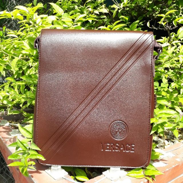 Túi da đeo chéo thời trang nam