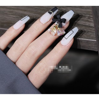 Charm chuông trong veo hot tiktok