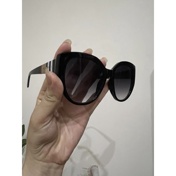Thanh lý kính auth bbr