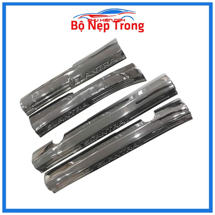 Bộ ốp bậc cửa trong ngoài nẹp bước chân Elantra 2016-2017-2018-2019 vân Titan chống trầy trang trí xe