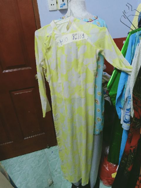 Áo dài nữ thanh lý TP HCM