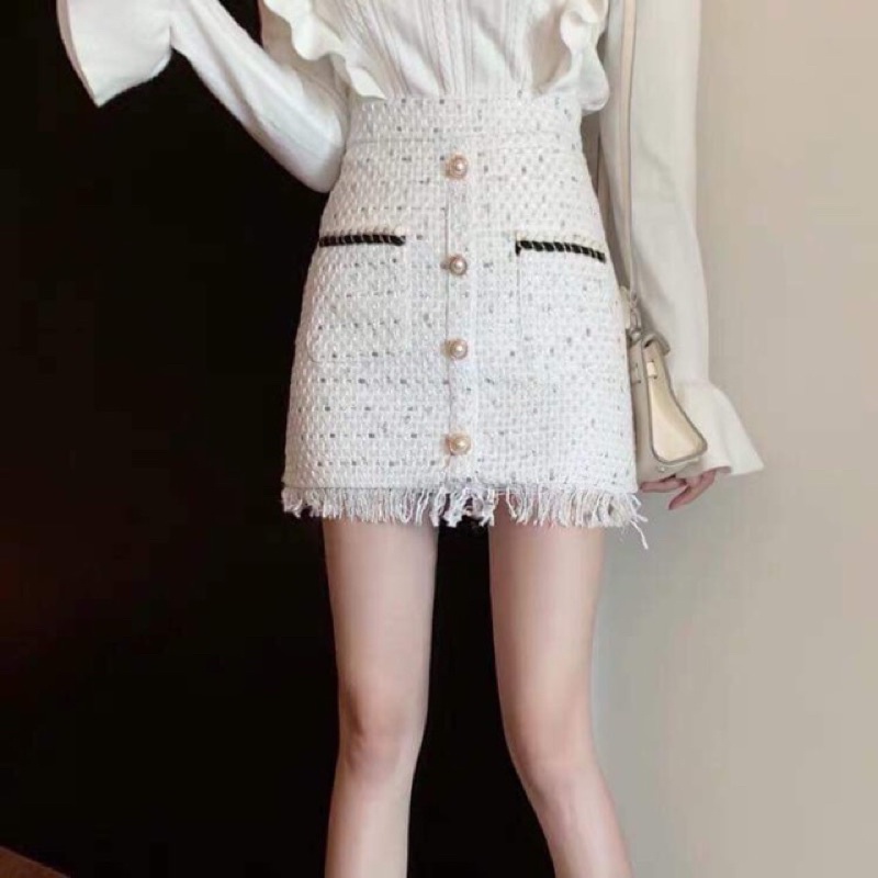Chân Váy Dạ Tweed Chọn Trên Livetreams (Hình Ảnh Minh Hoạ)