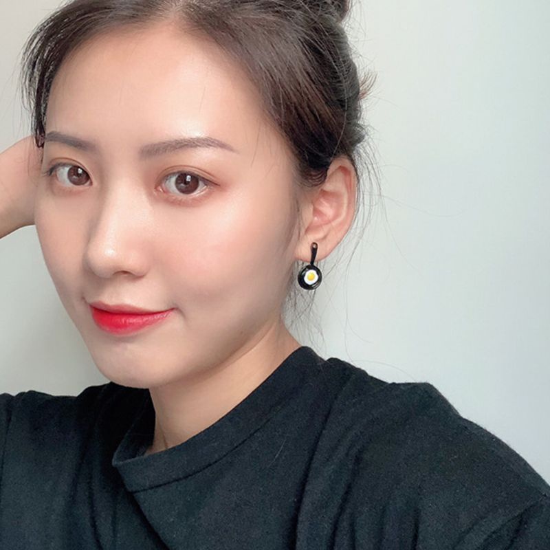 1 Đôi Khuyên Tai Không Đối Xứng Hình Chảo Chiên / Trứng Chiên Mi