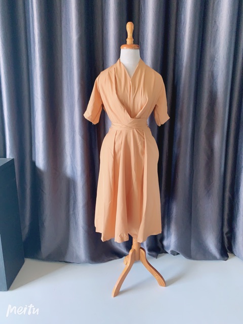 Đầm Suông Cột Dây Xoắn Eo Có Túi Đang Hotttt Chất Kate Lụa | BigBuy360 - bigbuy360.vn