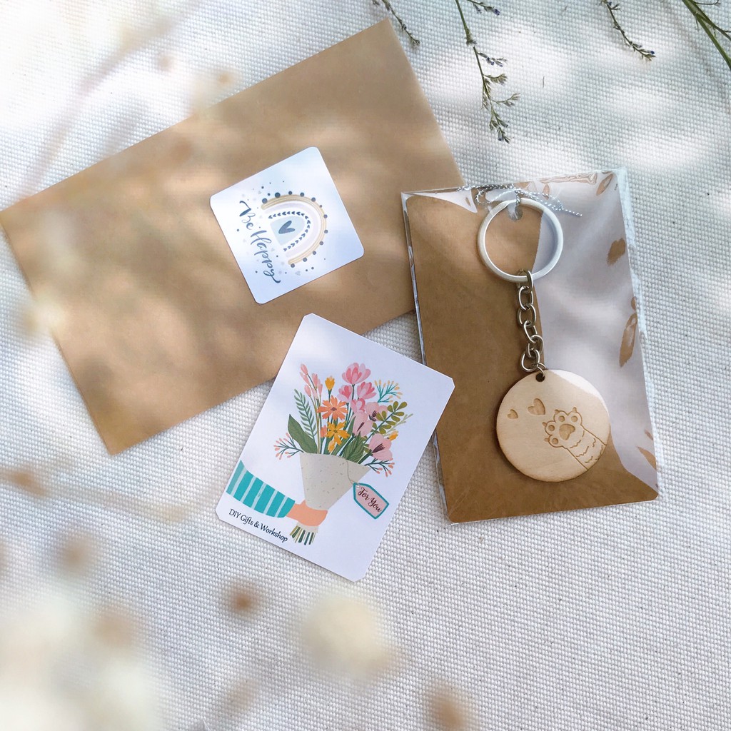 MÓC KHÓA GỖ KHẮC HÌNH CUTE SIÊU CƯNG