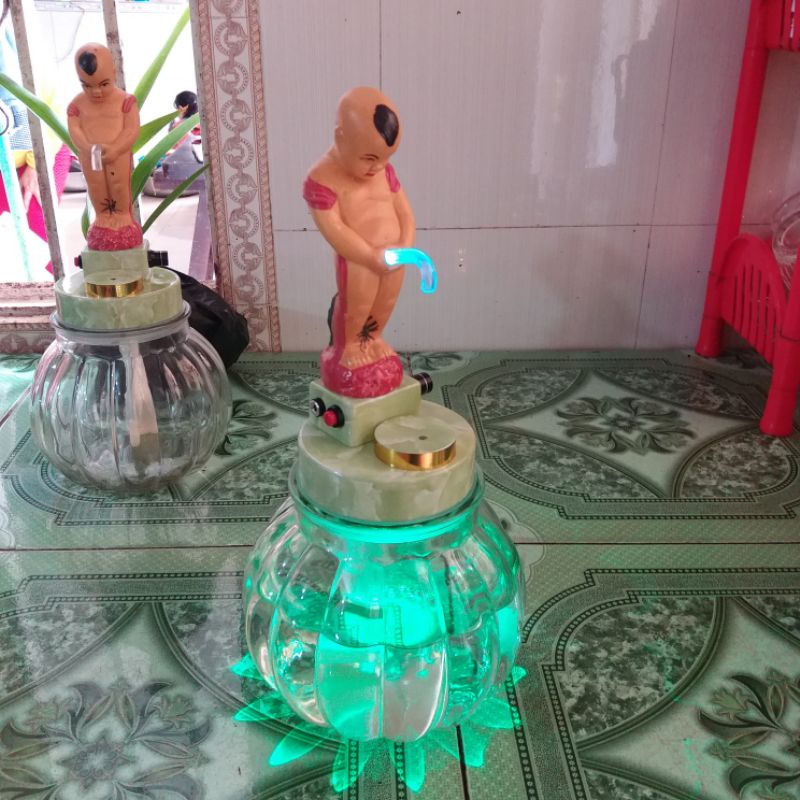 Máy Rót Rượu Tự Động Cảm Ứng  1.9 lít