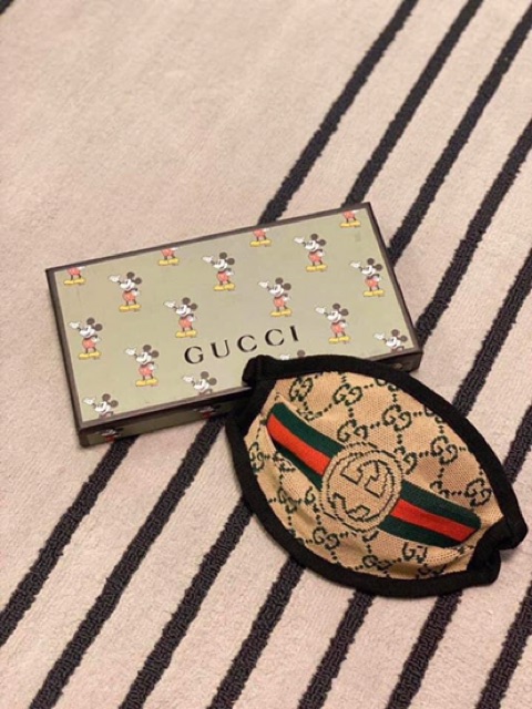 Hot trend - khẩu trang mickey gucci, khẩu trang guci xịn xò cao cấp | BigBuy360 - bigbuy360.vn