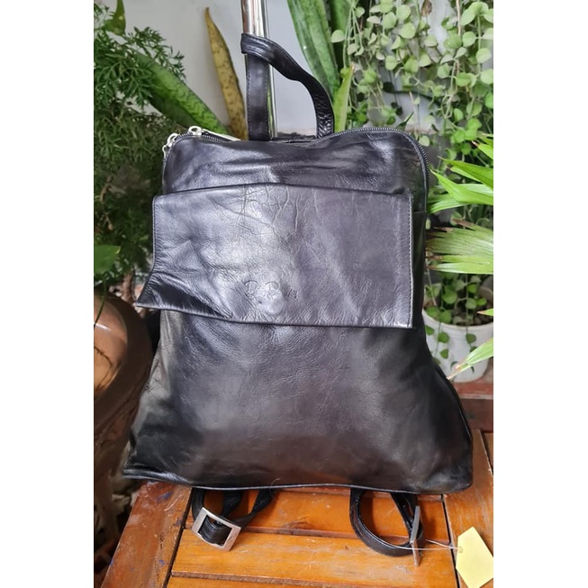 Balo mini dáng lạ