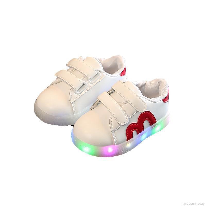 Giày thể thao có đèn LED Unisex cho bé