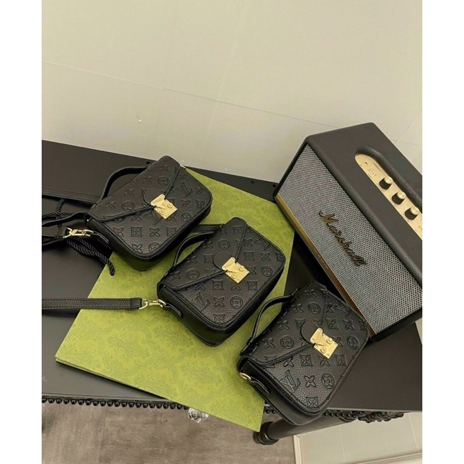 Túi dập logo chìm form bì thư