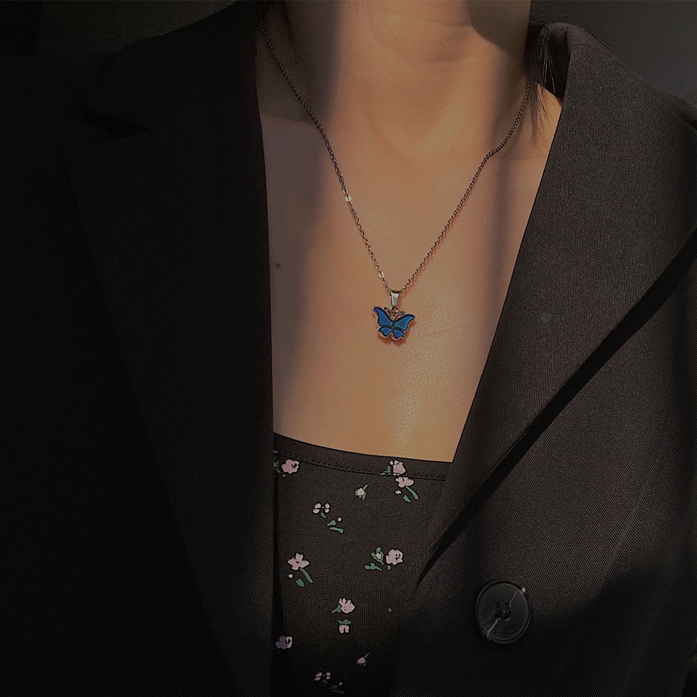 Dây Chuyền Mặt Hình Bướm Thay Đổi Màu Sắc Theo Nhiệt Độ 22351