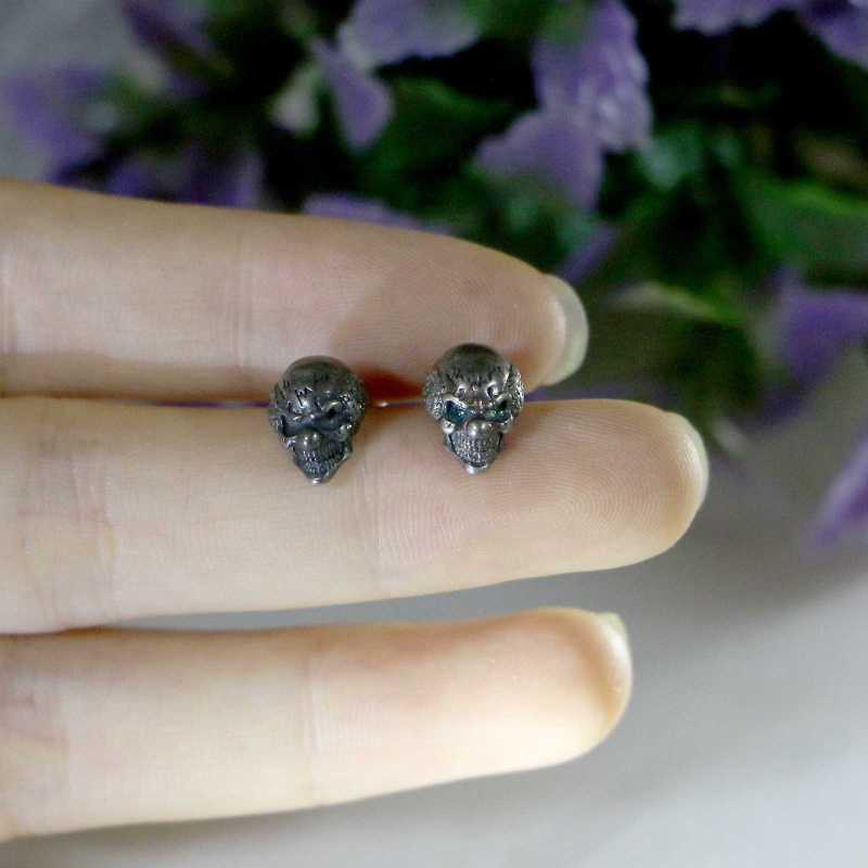 Bông Tai Hình Đầu Lâu Phong Cách Gothic Cho Nam Và Nữ