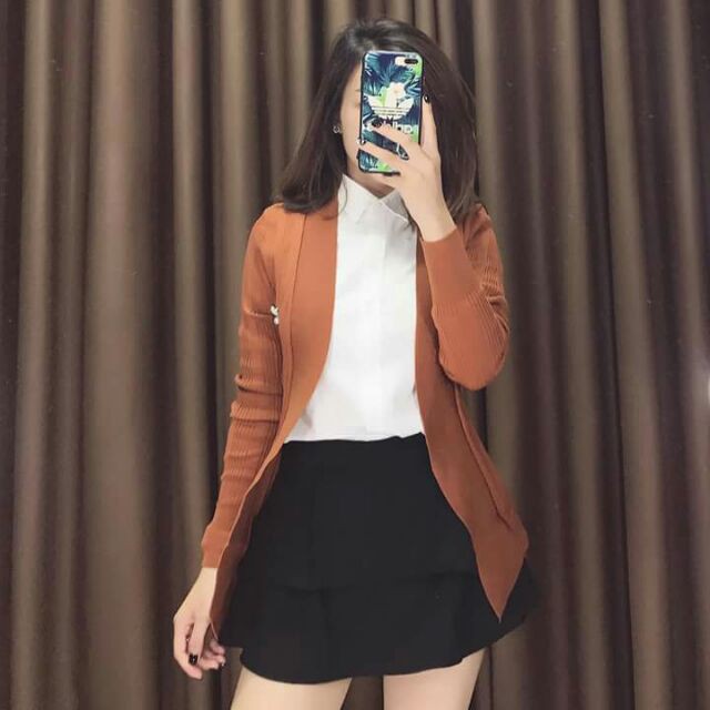 Cardigan tăm cài nơ ngọc siêu xinh
