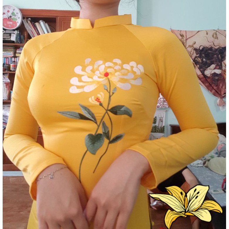 Áo dài lụa Tây Thi thêu hoa vàng thắm