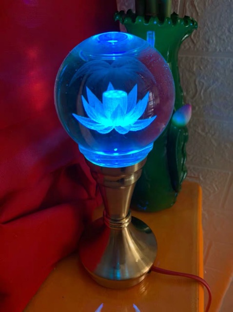 CÂY ĐÈN LED HOA SEN THÂN ĐẾ HỢP KIM | BigBuy360 - bigbuy360.vn