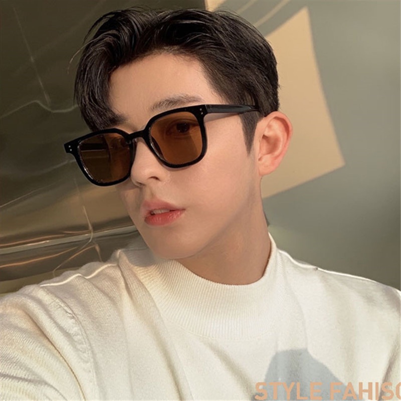 Kính Mát Nam Chống Tia UV Màu Đen Thời Trang