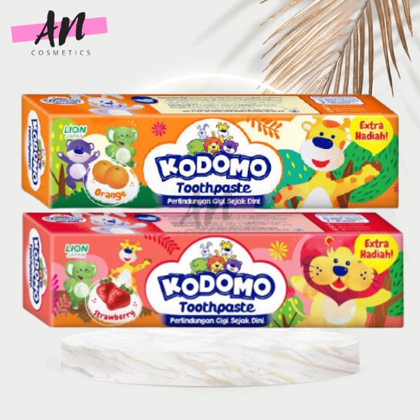 Kem đánh răng cho bé Kodomo (hương cam và hương dâu) 45g / Kem đánh răng nuốt được