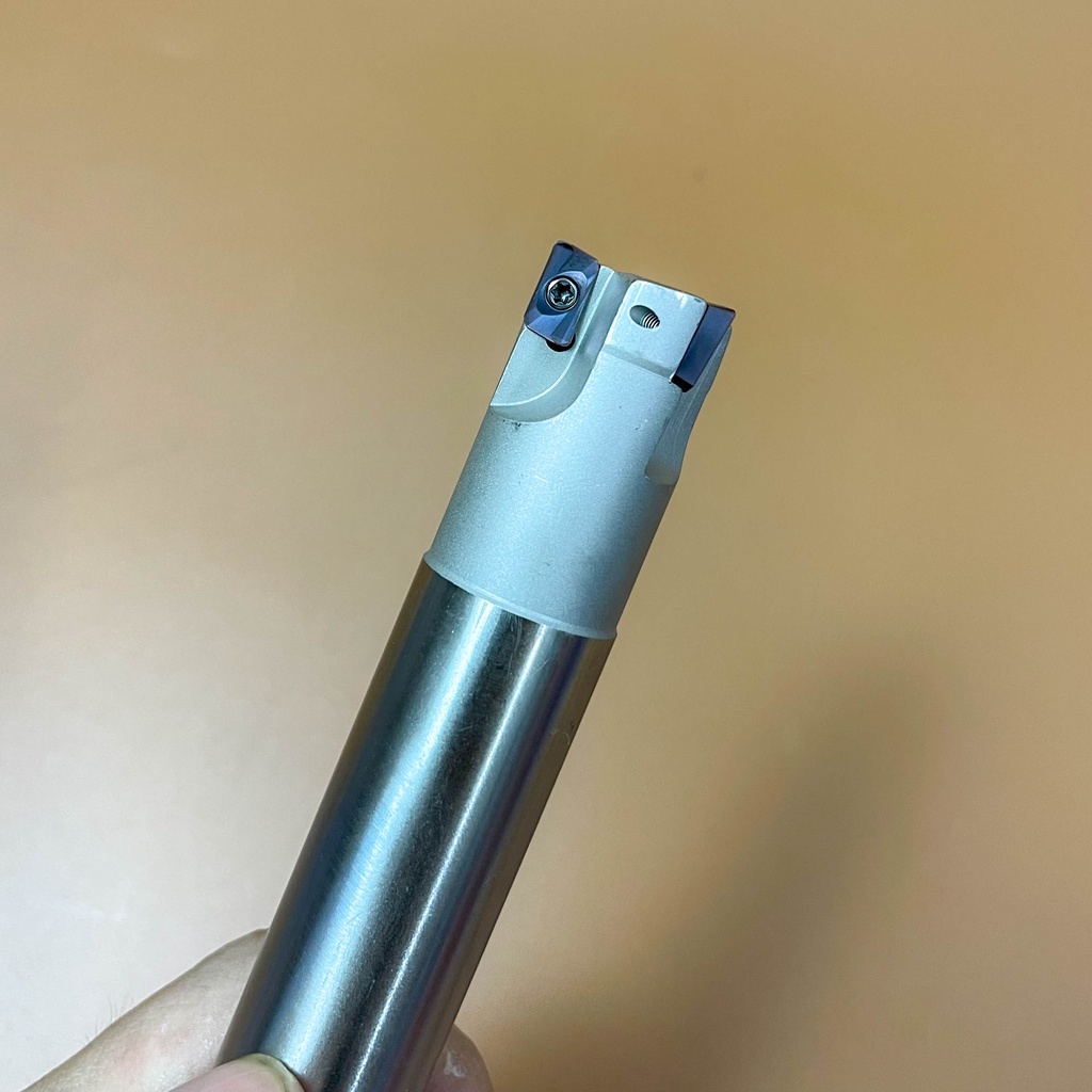 CÁN DAO PHAY CNC GẮN MẢNH APMT1135: BAP300R