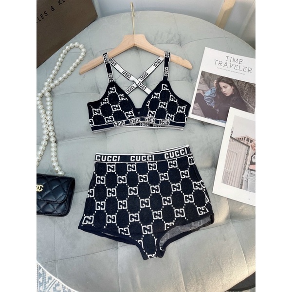 Set bikini 2 mảnh đi biển