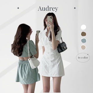 V1944 Váy sơ mi thô mềm khoét lưng kèm dây Audrey