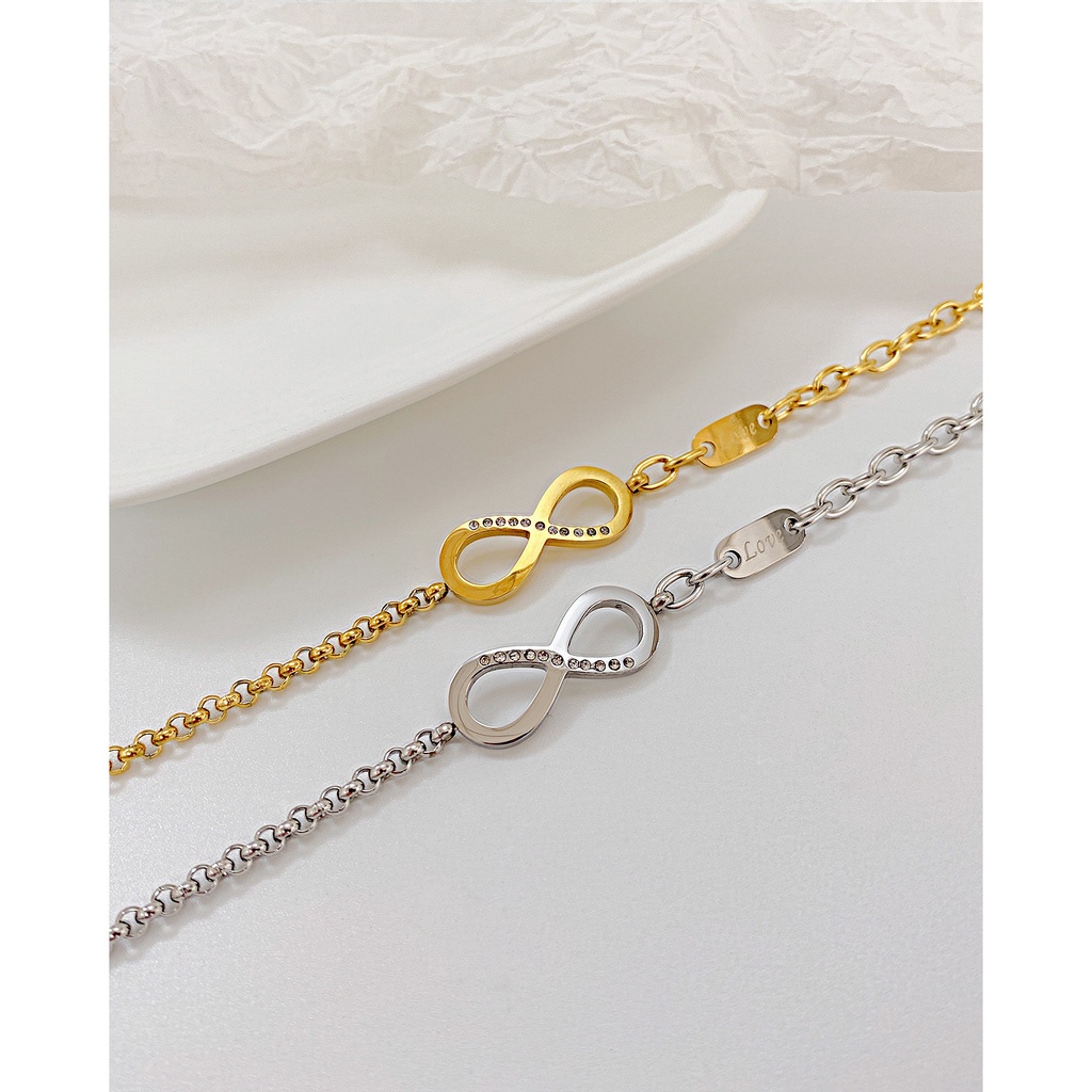 Vòng Tay Mặt Số 8 Bằng Thép Không Gỉ Thiết Kế Đơn Giản Thời Trang