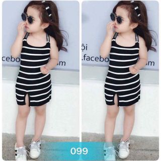 Váy kẻ sỉ 34.35k.