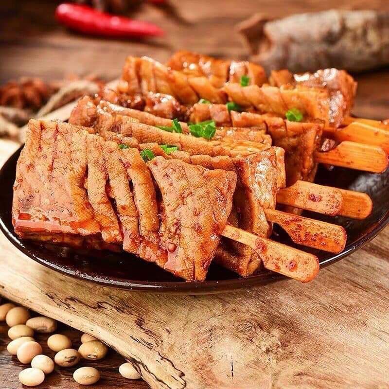 ĐẬU HŨ XIÊN QUE SỐT CAY ĂN LIỀN - Lùn Con Food