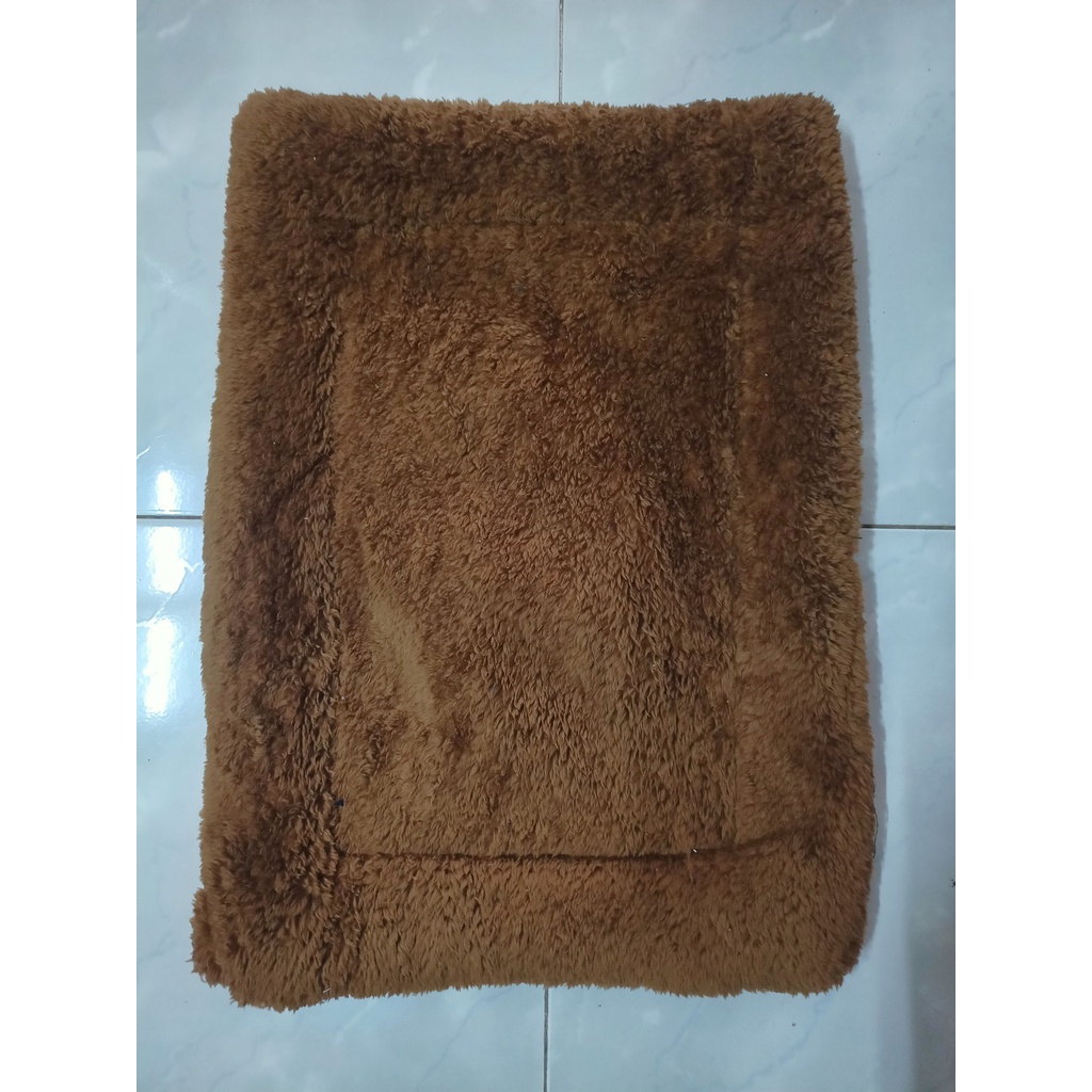 Thảm chùi chân tấm lót