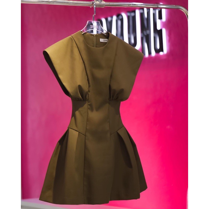 [Mã SKAMA06 giảm 8% tối đa 50K đơn 250K] Đầm tay liền chíp ben eo | BigBuy360 - bigbuy360.vn