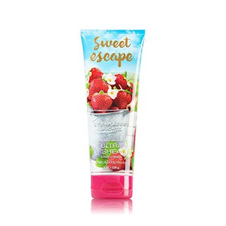 Sữa Dưỡng Thể Bath & Body Works Sweet Escape Strawberry Picnic