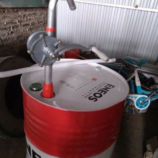 Bơm dầu nhớt quay tay từ phuy ra loại nhôm