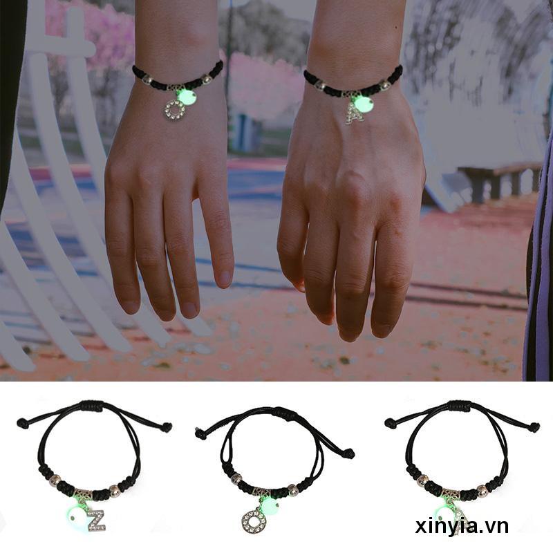 Vòng Tay Dây Bện Mặt 26 Chữ Cái Tiếng Anh Phát Sáng Thời Trang Cho Cặp Đôi