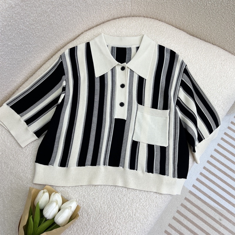 áo len dệt kim cổ đức phối sọc màu kèm túi ngực (07862-1#)