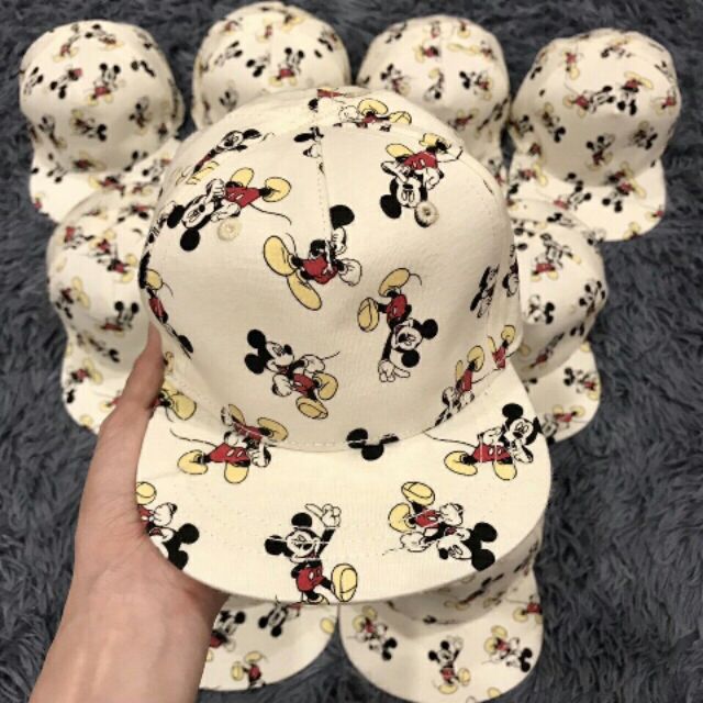mũ hm cho bạn dưới 1 tuổi