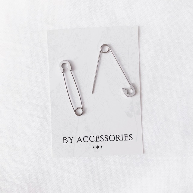 Khuyên tai unisex titan kim tây cá tính không gỉ UE191105