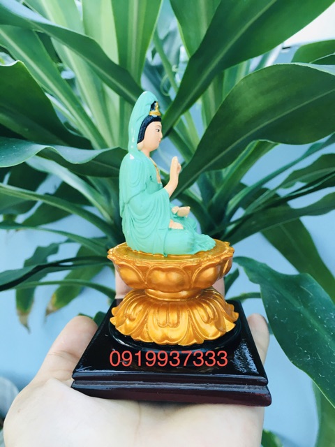 Tượng phật bà quan âm màu cao 11 cm ( 2 màu áo trắng hoặc xanh)