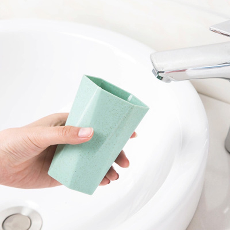 Cốc Đánh Răng Hình Thoi Dày Dặn Sáng Tạo Cho Cặp Đôi
