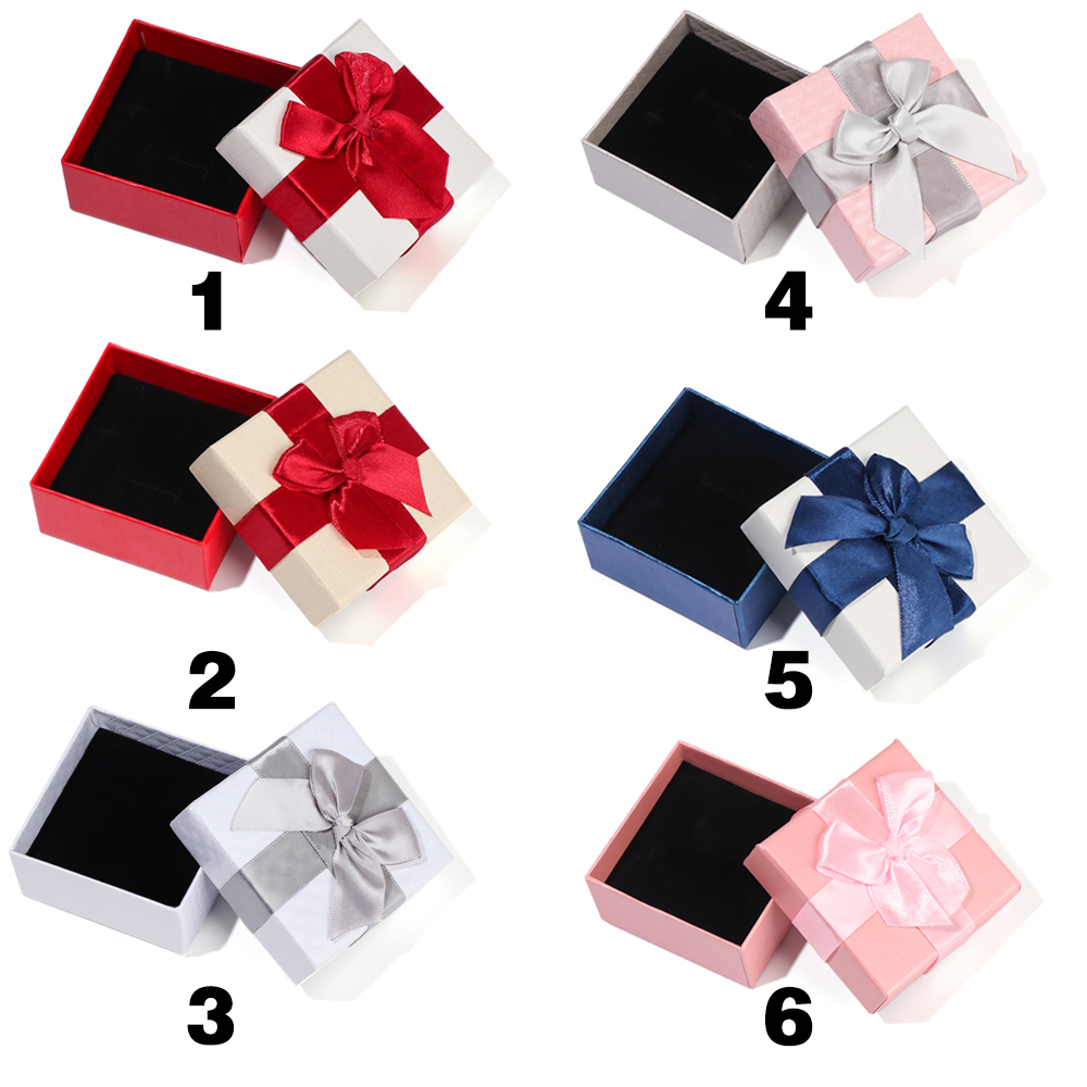 1 Hộp Đựng Trang Sức Hình Vuông Bằng Giấy Nhiều Màu Sắc