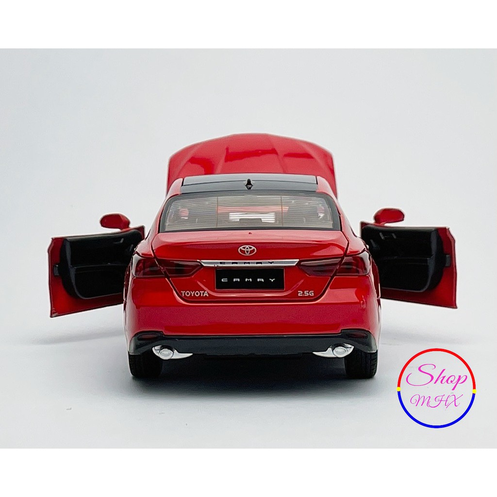 Xe mô hình sắt Toyota Camry 2.5 TẶNG KÈM BIỂN SỐ tỉ lệ 1:32