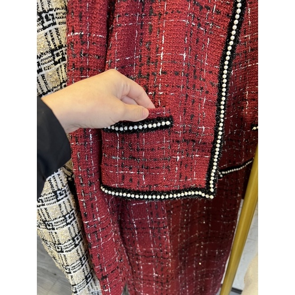 Set dạ đỏ đính ngọc