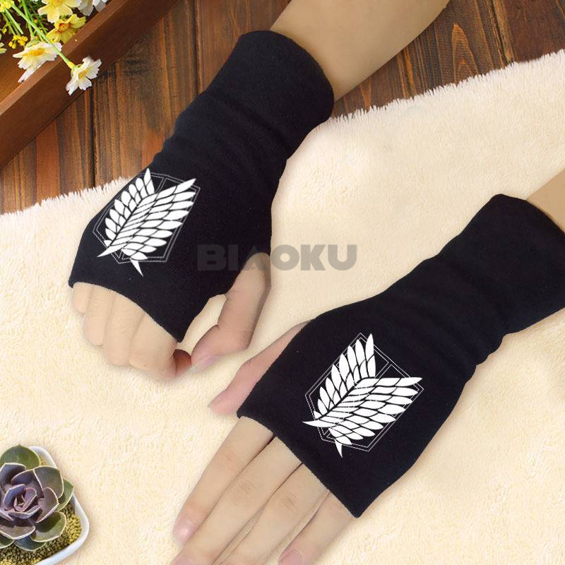 Mới Găng Tay Cotton Hóa Trang Nhân Vật Trong Phim Attack on Titan