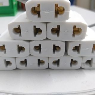 Phích âm chân chuyên dụng cho lắp nguồn camera wifi