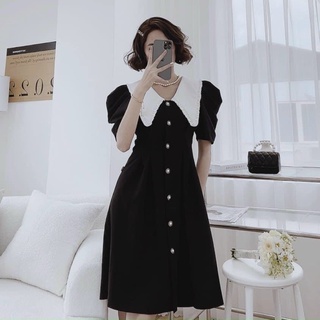 Đầm váy freesize đen nút ngọc cổ trắng