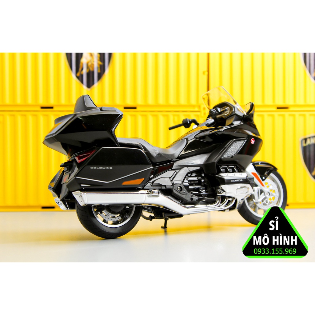 Mô hình xe moto Honda Gold Wing Welly 1:12