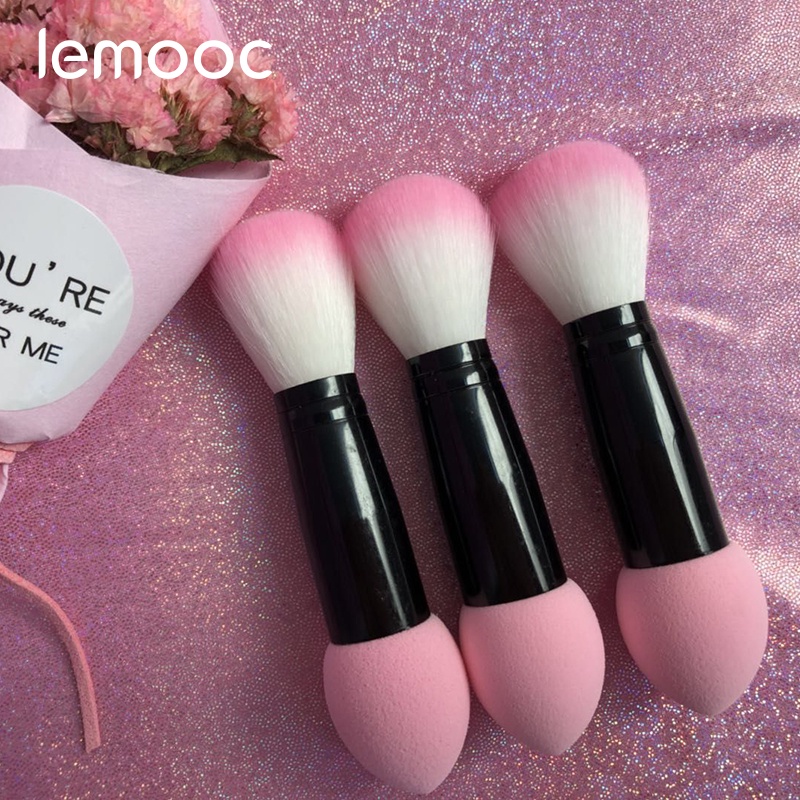 Cọ Trang Điểm Bằng Sợi Nylon Màu Hồng